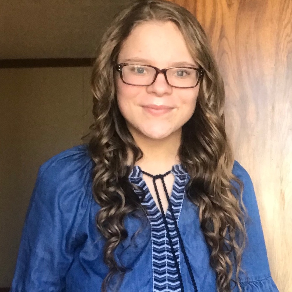 Meet your Posher, Kelly